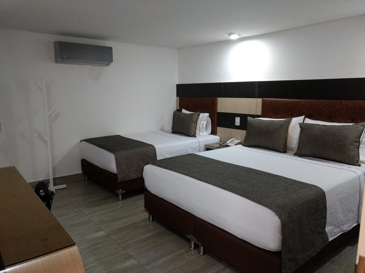 Hotel Parque 70 Μεντεγίν Εξωτερικό φωτογραφία
