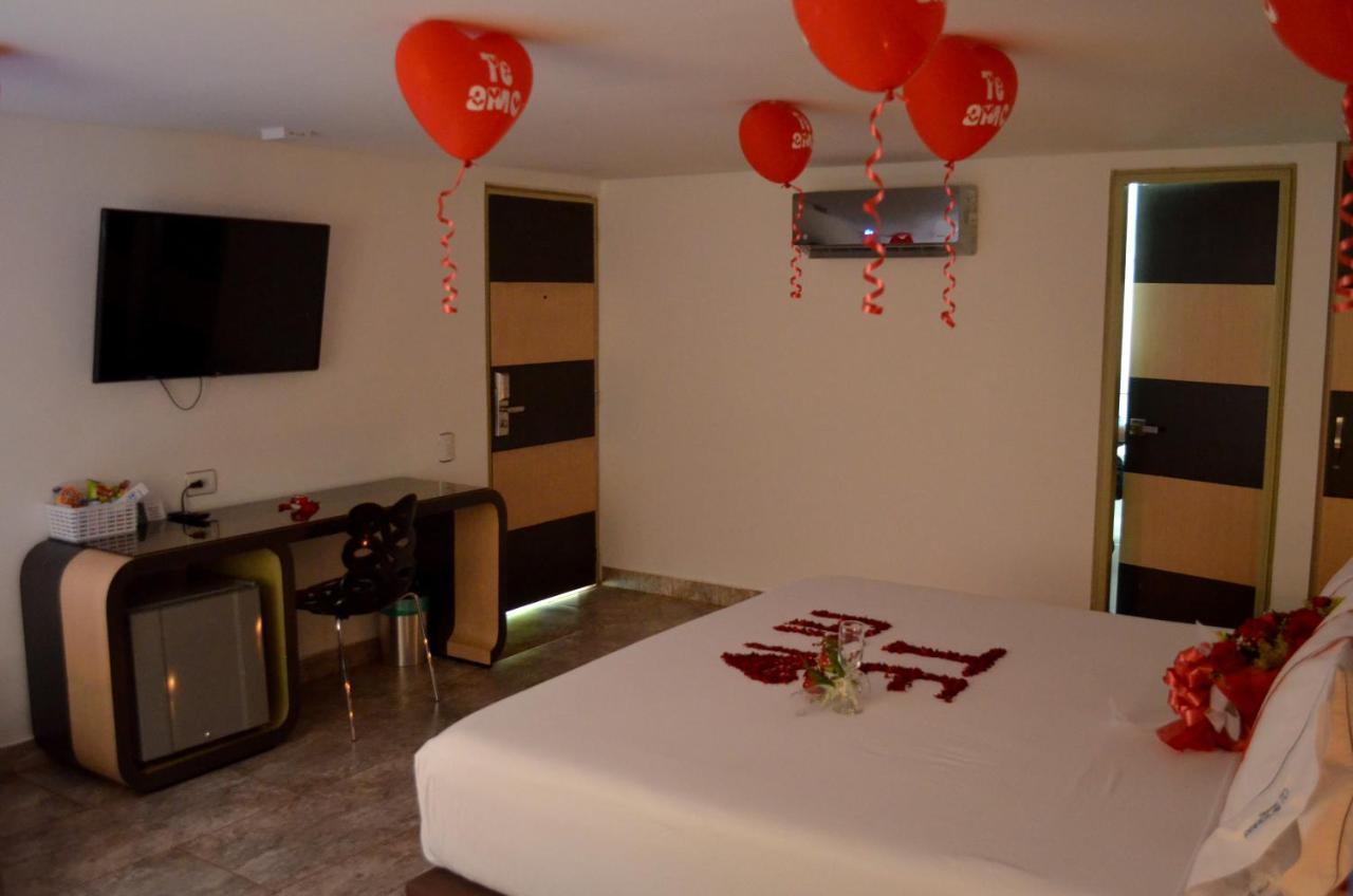 Hotel Parque 70 Μεντεγίν Εξωτερικό φωτογραφία
